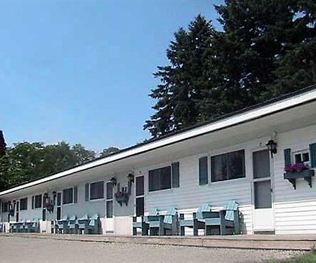 Country Squire Motel Littleton Exterior photo